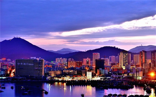 便当盒蛋糕品牌实力是否雄厚，便当盒蛋糕加盟开店赚钱吗