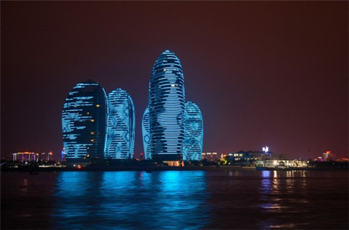 万里长城风景墙（万里长城墙绘素材）